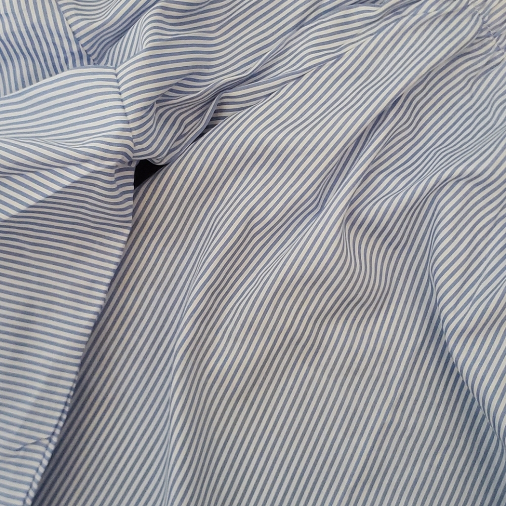 Spring Pinstripe Top - Picture 3 of 3